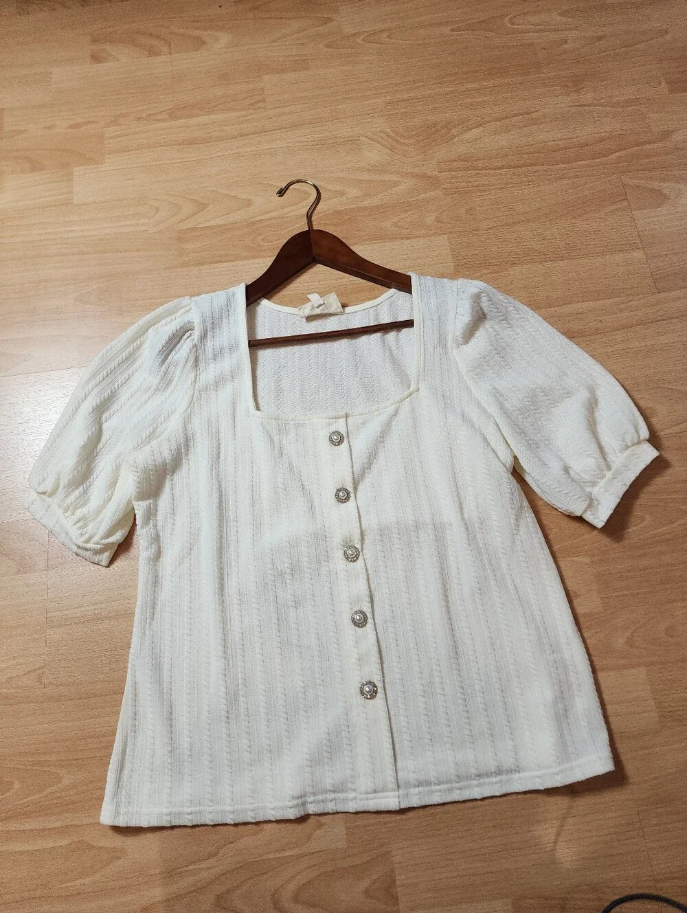 Faux Pearl Rhinestone Button Cream Pullover Lightweight Cable Knit Top Size XL